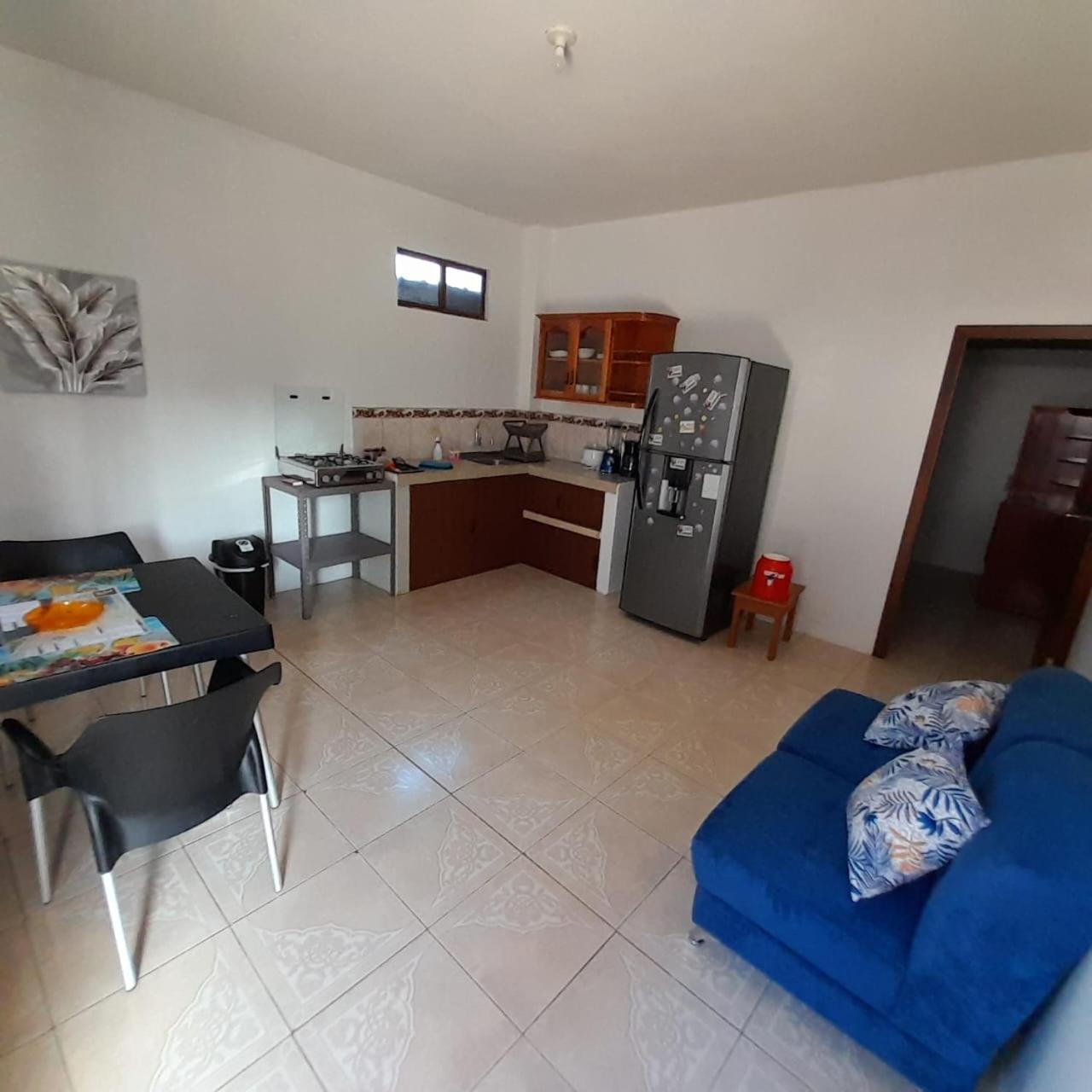 Apartahotel Casa Soleil Puerto Villamil Rum bild